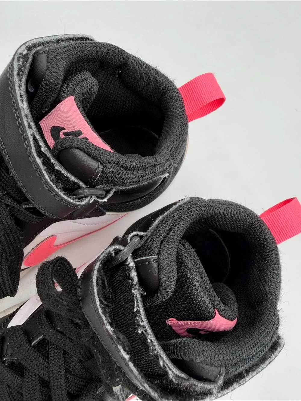 Nike Court Borough 2 Mid Girls Size 4Y White Pink Black Athletic Shoes Sneakers - Picture 13 of 16